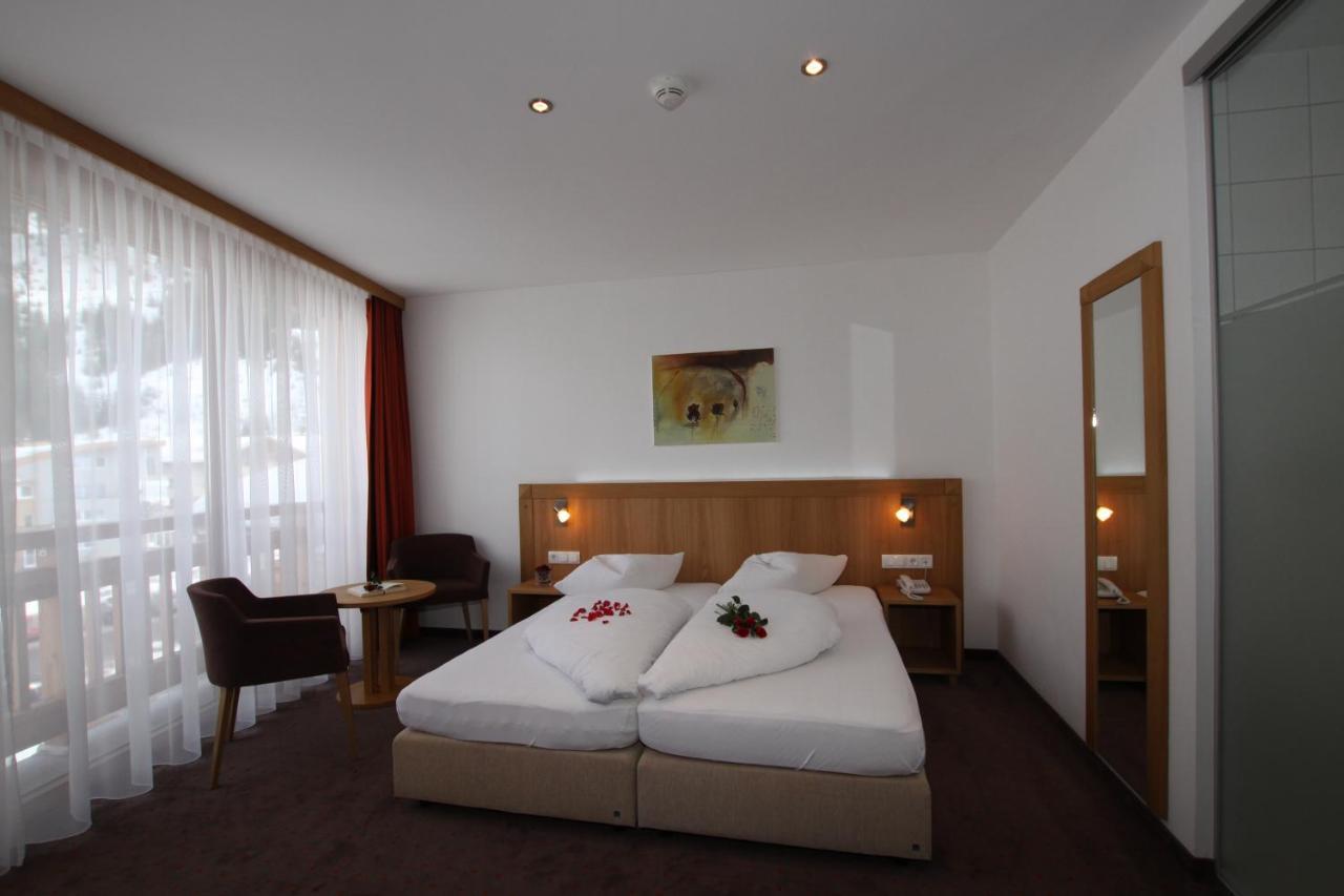 Hotel Garni Panorama Ischgl Buitenkant foto